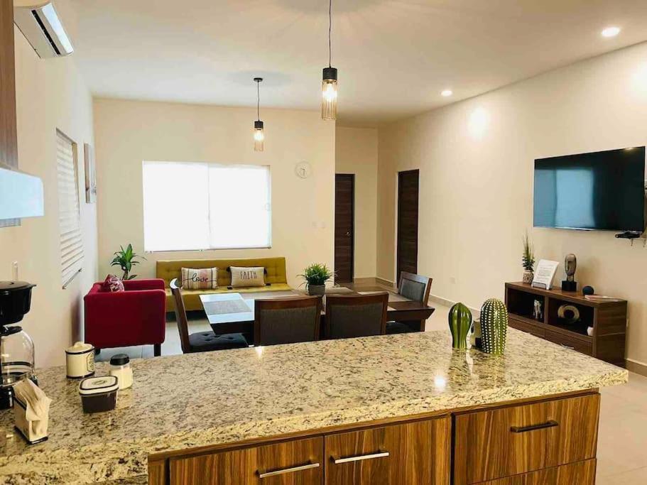 Casa Luna , 6 Personas * La Paz